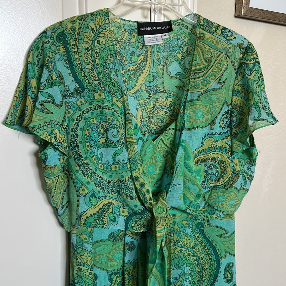 Donna Morgan silk chiffon paisley 2 pc dress set - Picture 2 of 7